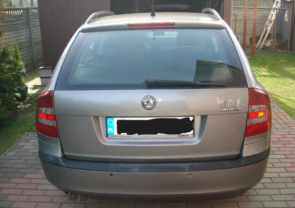 Skoda Octavia cena 12500 przebieg: 180000, rok produkcji 2006 z Łódź małe 154